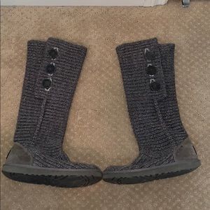 UGG classic cardy boot grey